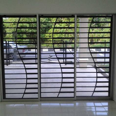 Stainless Steel Gate 3